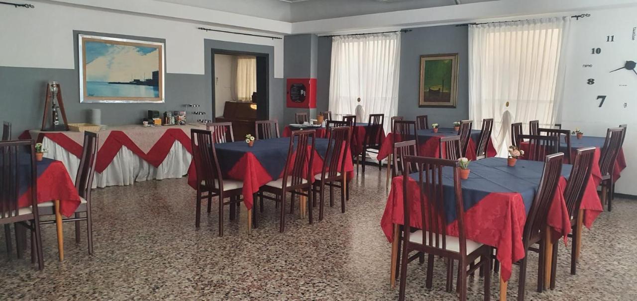 Hotel Venus Rimini Eksteriør billede