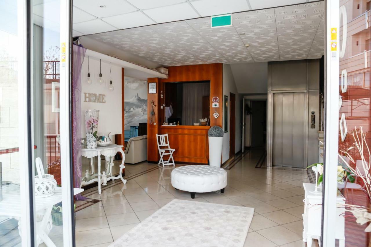 Hotel Venus Rimini Eksteriør billede